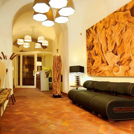 Navona Luxury Апарт-отель 2*