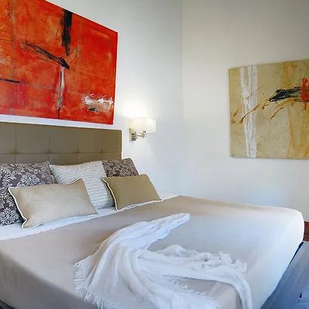 Navona Luxury Апарт-отель 2*