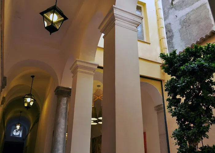 Apart-hotel Navona Luxury 2*