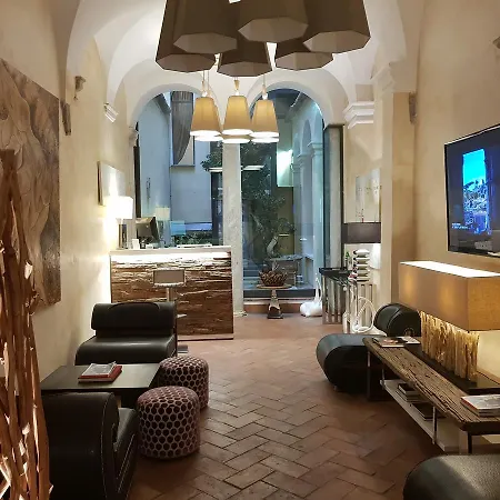 Ξενοδοχείο με διαμερίσματα Navona Luxury