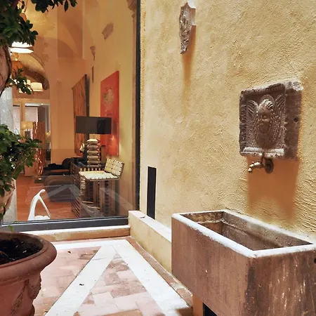Navona Luxury Ξενοδοχείο με διαμερίσματα 2*